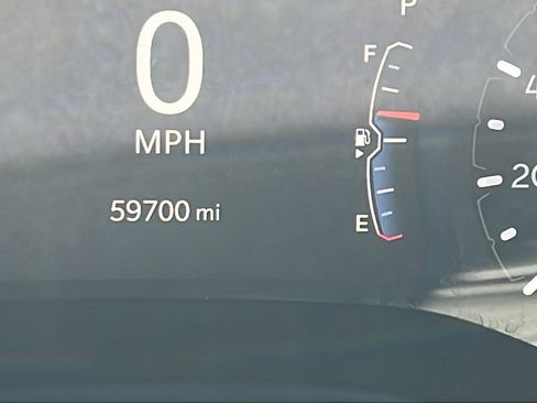 Used 2024 Jeep Compass Latitude image 29