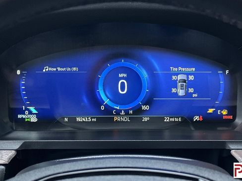 Used 2022 Ford Explorer Platinum w/ Equipment Group 601A image 34