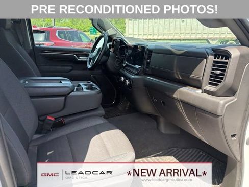 Used 2024 GMC Sierra 1500 Elevation AWD/4WD image 10
