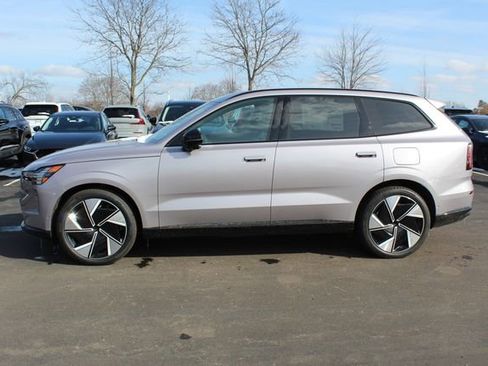 New 2026 Volvo EX90 Ultra AWD/4WD image 6