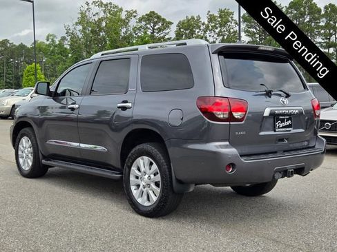 Used 2020 Toyota Sequoia Platinum RWD image 3