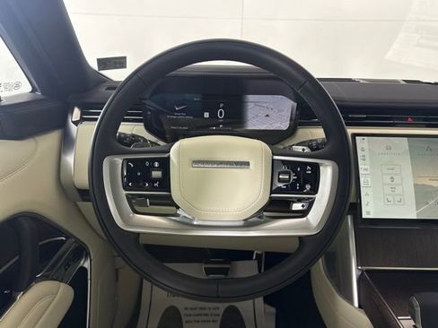 New 2025 Land Rover Range Rover SE image 27