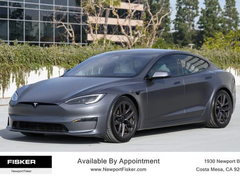 Used 2022 Tesla Model S Plaid image 5