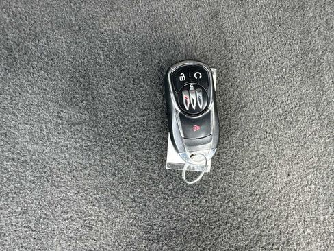 Certified 2025 Buick Envista Sport Touring FWD image 37