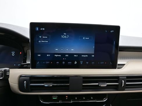 New 2026 Lincoln Corsair Premiere AWD/4WD image 15