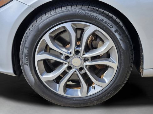 Used 2015 Mercedes-Benz C 300 Sedan image 30