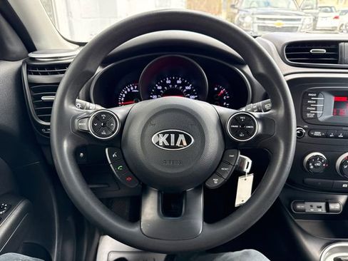 Used 2014 Kia Soul image 16