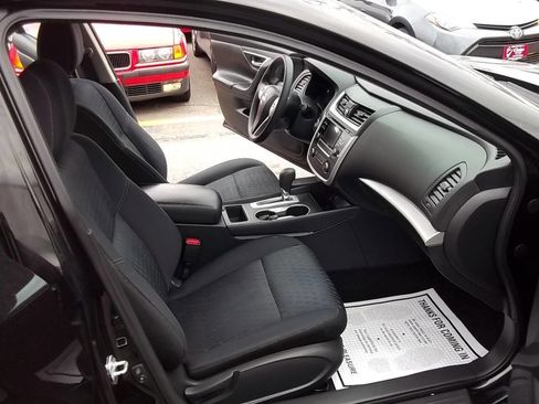 Used 2017 Nissan Altima 2.5 S w/ Power Driver Seat Package image 10