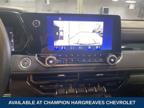 Used 2023 Chevrolet Colorado Z71 w/ Z71 Convenience Package 2 AWD/4WD image 19