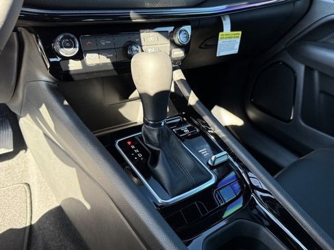 New 2026 Jeep Compass Latitude image 25