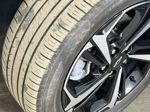 Used 2023 Chevrolet TrailBlazer RS w/ Convenience Package image 34