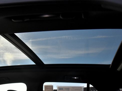 Used 2024 Honda Prologue Touring image 38