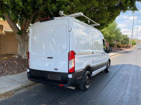 Used 2020 Ford Transit 250 Medium Roof RWD image 11
