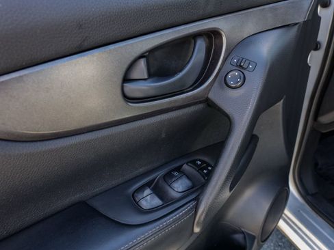 Used 2017 Nissan Rogue Sport S w/ S Appearance Package image 15