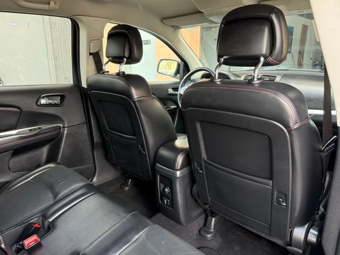 Used 2019 Dodge Journey GT AWD/4WD image 15