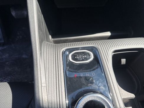 New 2026 Jeep Cherokee Overland image 16