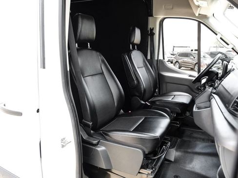 Used 2023 Ford Transit 250 Medium Roof AWD w/ Load Area Protection Package image 31