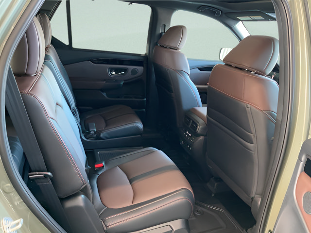 New 2026 Honda Pilot TrailSport image 24