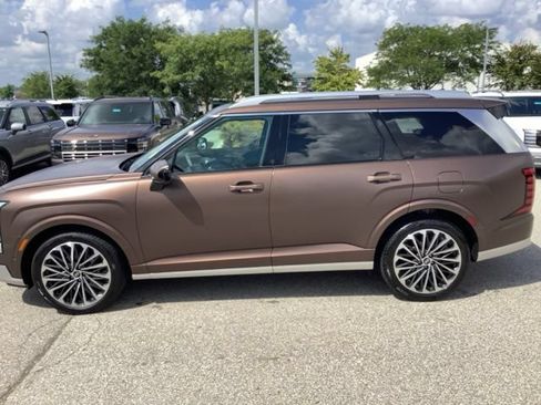 Certified 2026 Hyundai Palisade Calligraphy AWD/4WD image 11