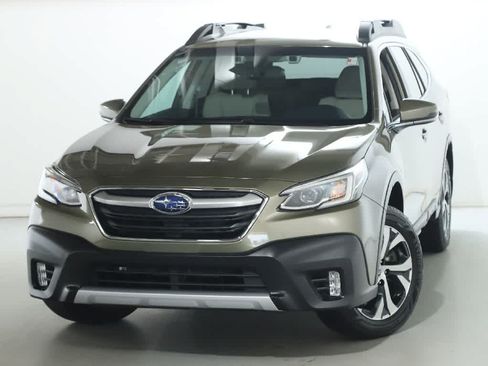 Used 2022 Subaru Outback Limited w/ Popular Package #2 AWD/4WD image 3