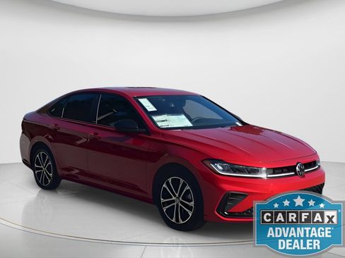 Used 2026 Volkswagen Jetta Sport FWD image 7
