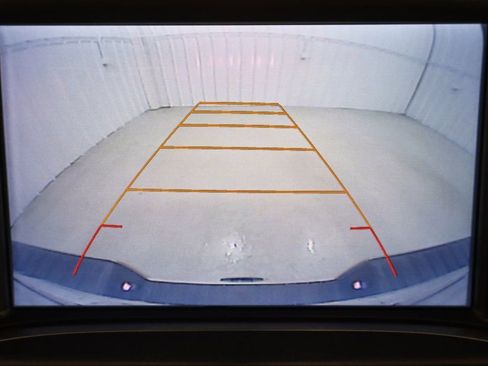 Used 2017 Chevrolet Silverado 1500 LT w/ Texas Edition image 27