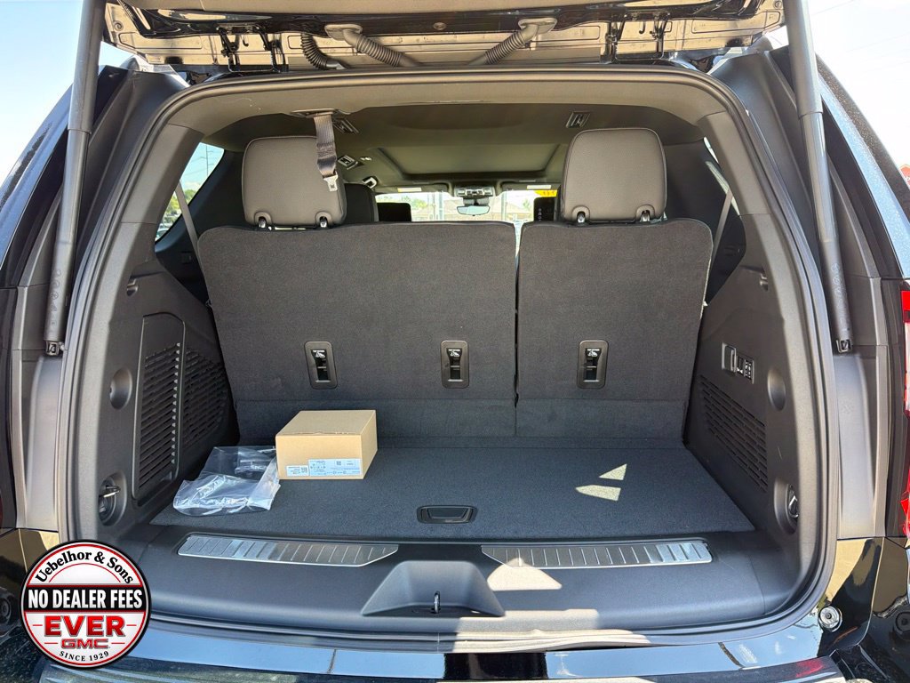 New 2026 GMC Yukon Denali w/ Denali Reserve Package AWD/4WD image 13