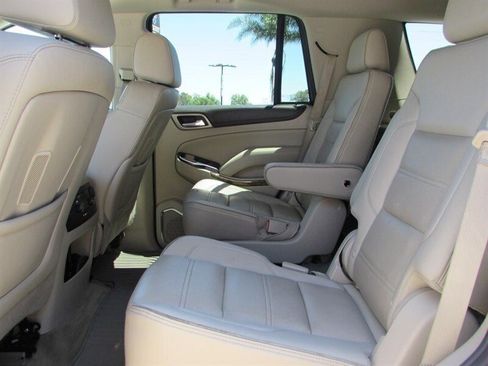 Used 2016 GMC Yukon Denali w/ Open Road Package RWD image 13
