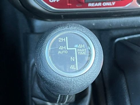 Used 2025 Jeep Wrangler Unlimited Sport S 4xe image 30