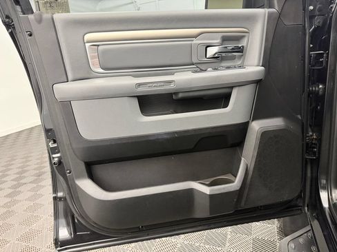 Used 2018 RAM 1500 Big Horn AWD/4WD image 11
