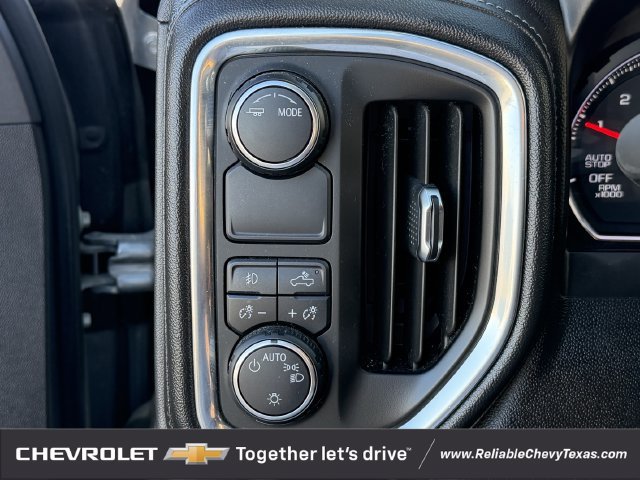 Used 2020 Chevrolet Silverado 1500 RST w/ Texas Edition RWD image 29