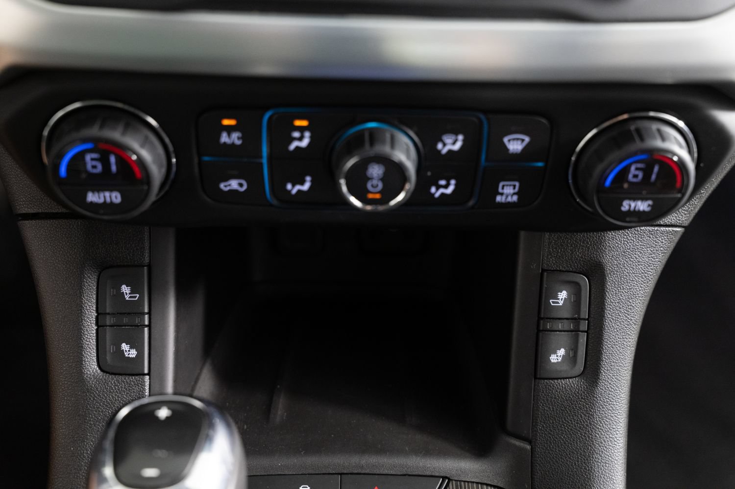 Used 2018 GMC Acadia SLT FWD image 42