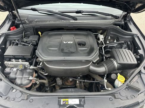 Used 2018 Jeep Grand Cherokee Limited image 28