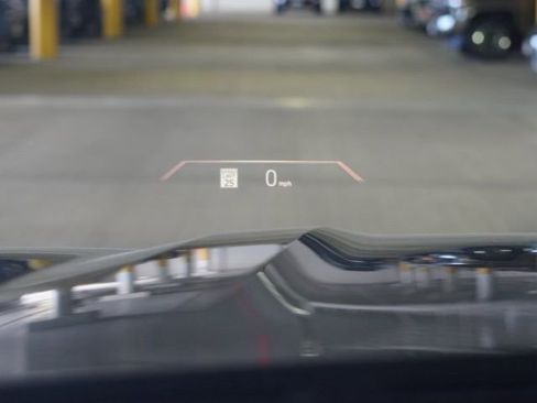 Used 2024 BMW X7 xDrive40i w/ M Sport Package image 21