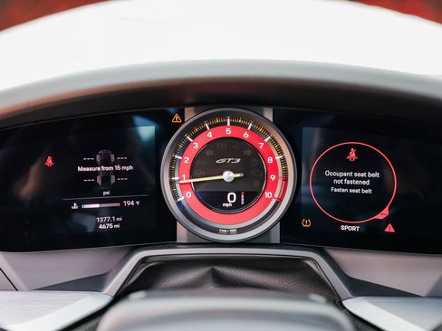 Certified 2024 Porsche 911 GT3 image 15