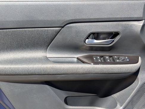 New 2026 Nissan Kicks SV FWD image 11