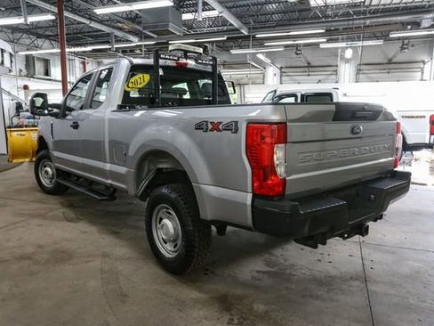 Used 2021 Ford F250 XL w/ Power Equipment Group AWD/4WD image 9