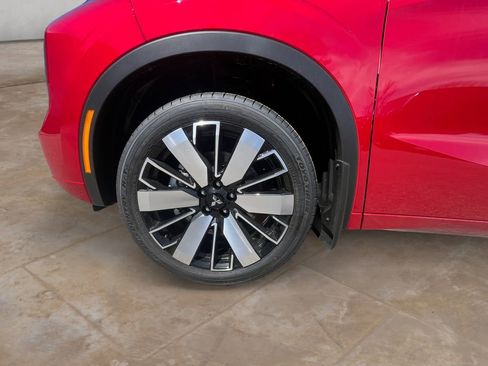 New 2026 Mitsubishi Outlander SEL image 14