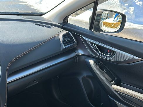 Used 2023 Subaru Crosstrek 2.5i Limited w/ Moonroof Package image 20