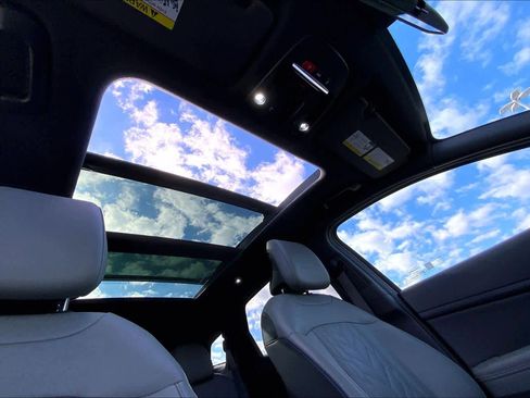 Used 2023 Kia Sportage X-Line w/ X-Line Premium Package image 13