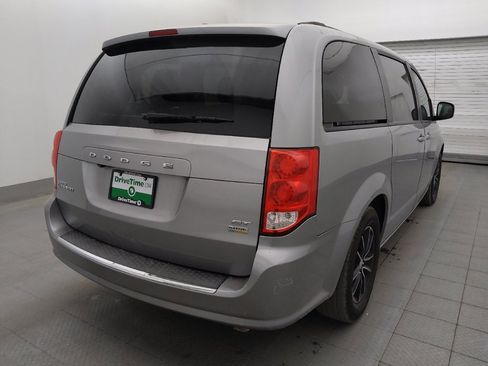 Used 2019 Dodge Grand Caravan GT FWD image 9
