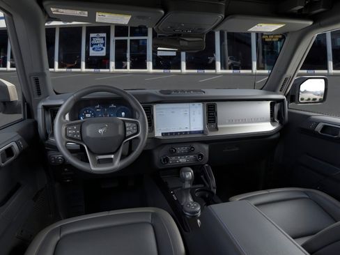New 2026 Ford Bronco Outer Banks w/ Sasquatch Package AWD/4WD image 9