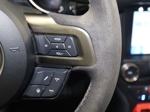 Used 2018 Ford Mustang Shelby GT350 w/ Convenience Package image 51