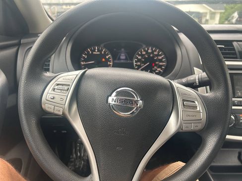 Used 2018 Nissan Altima 2.5 S FWD image 23