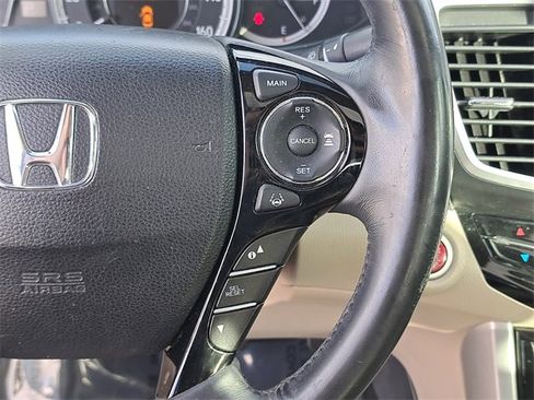 Used 2016 Honda Accord EX-L image 24
