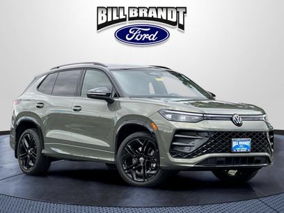 Used 2025 Volkswagen Tiguan SE R-Line