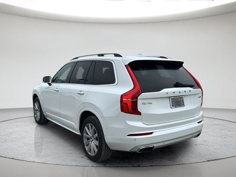 Used 2019 Volvo XC90 T6 Momentum w/ Advanced Package AWD/4WD image 9