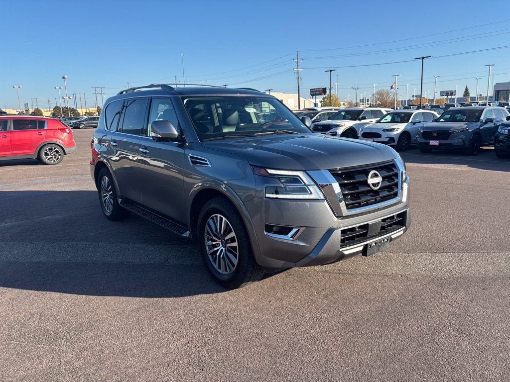 Used 2023 Nissan Armada SL w/ Cargo Package AWD/4WD image 3