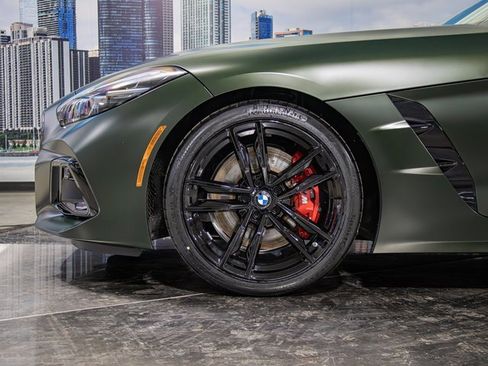 New 2026 BMW Z4 M40i w/ Premium Package image 9