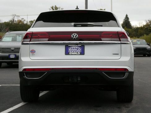 New 2026 Volkswagen Atlas Cross Sport SE AWD/4WD image 22